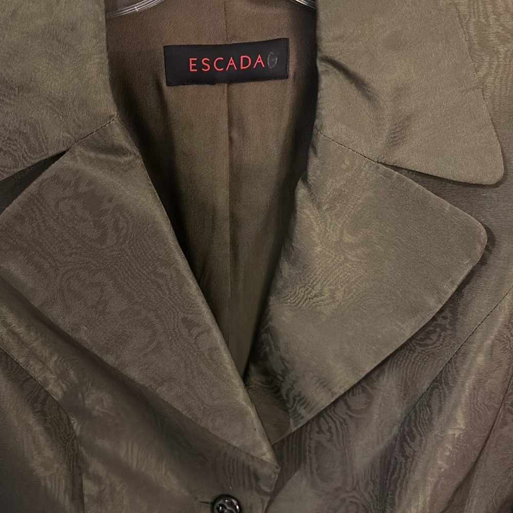 Escada green blazer size M Silk and Acetate - Picture 2 of 8
